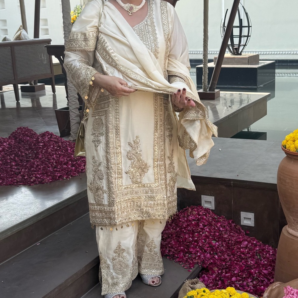 Women’s Indian Embroidered Embellished Suit - Picture 5 of 13